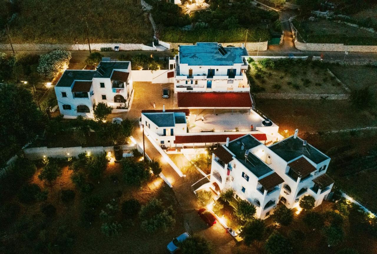 Theofilos Appartements Livadi  Exterior photo