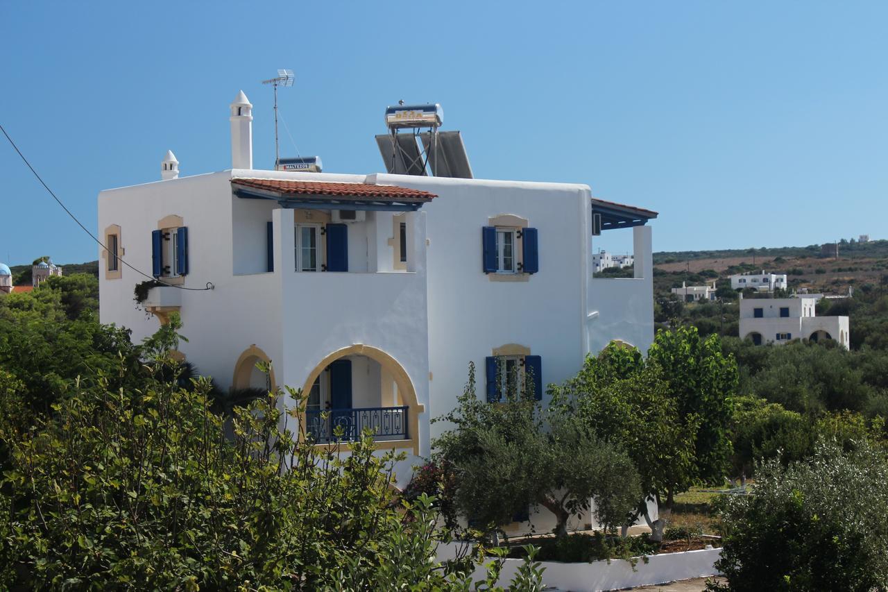 Theofilos Appartements Livadi  Exterior photo